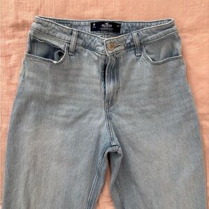 HOLLISTER Ultra High Rise Dad Jean